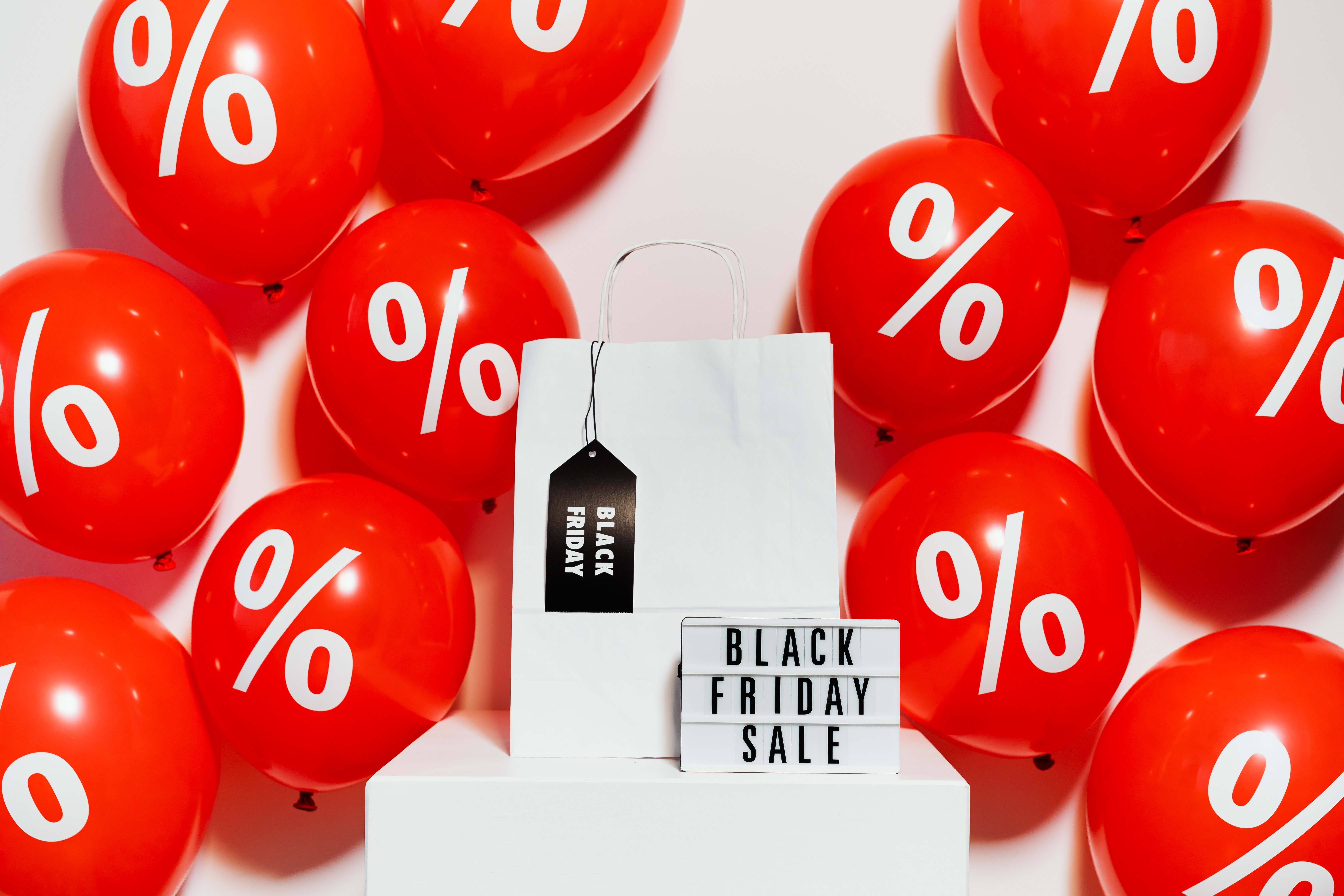 Report du Black Friday : D’ailleurs, qu’est-ce que c’est ? Et le Cyber Monday ?